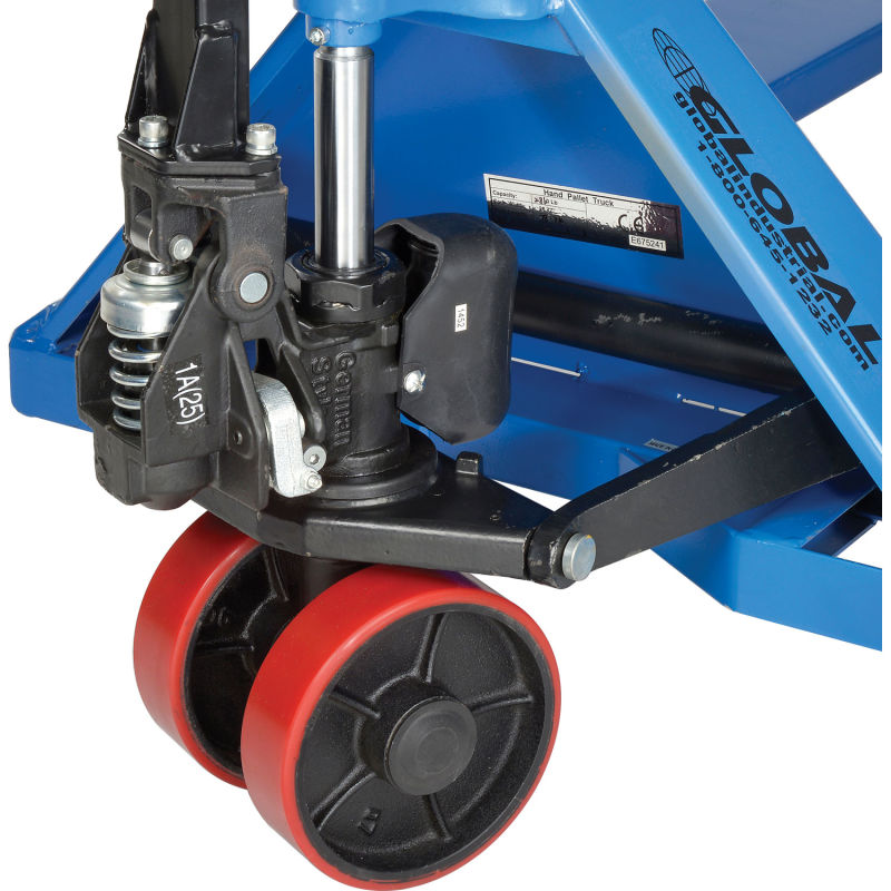 Global Industrial™ Premium Extra-Long Fork Pallet Jack Truck 27 x 78 Forks 4400 Lb. Capacity